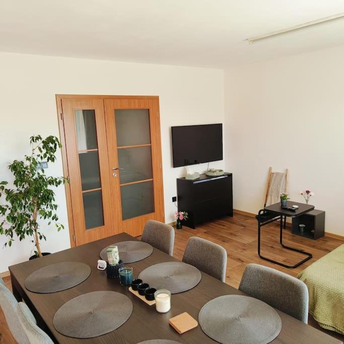 Cervena Cesta Apartment Kunovice Exterior photo
